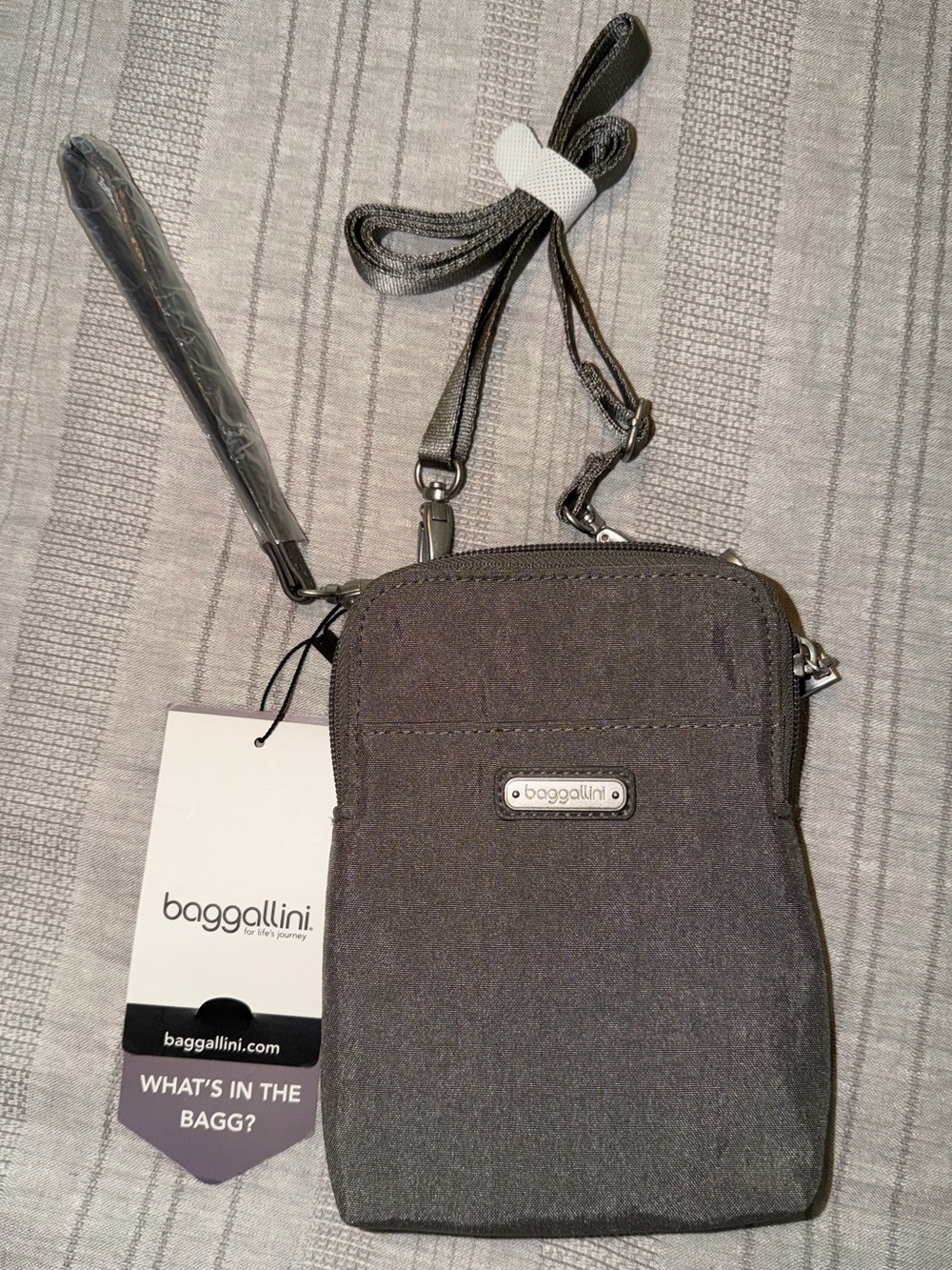 Baggallini Take Two RFID Bryant Crossbody Bag NWT